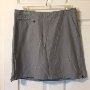 Patagonia women skirts and shorts size 6